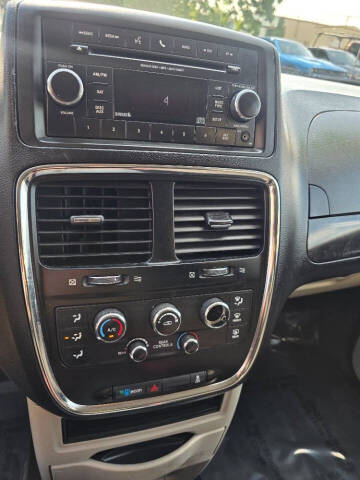 2013 Dodge Grand Caravan SE