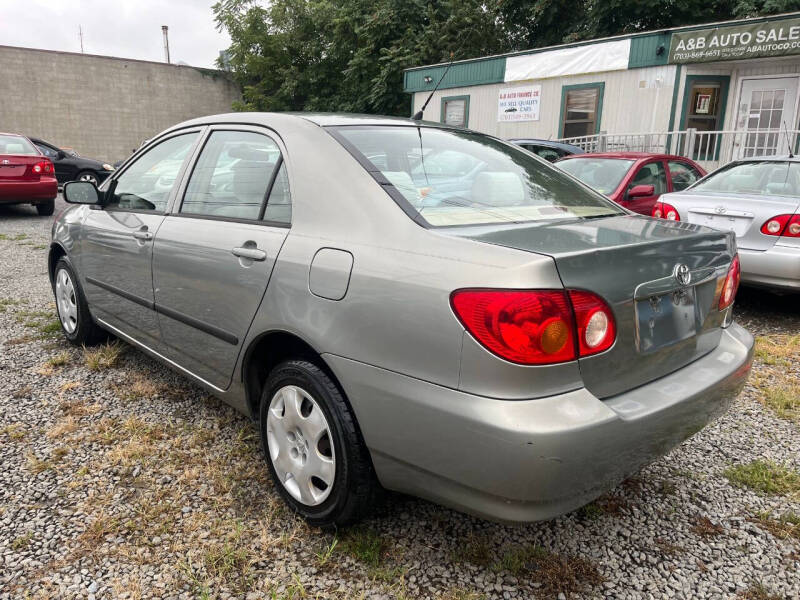 2004 Toyota Corolla CE photo 7