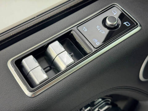 2021 Land Rover Range Rover P525 HSE Westminster Edition