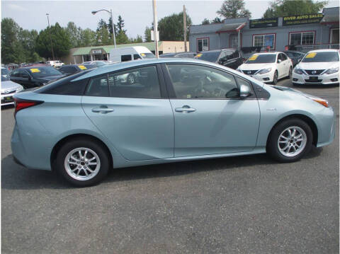 2019 Toyota Prius LE AWD-e