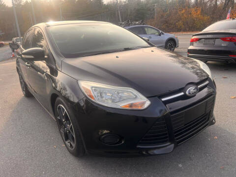 2014 Ford Focus for sale at Dracut's Car Connection in Methuen MA