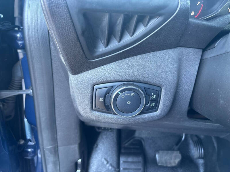 2017 Ford Transit Connect XLT