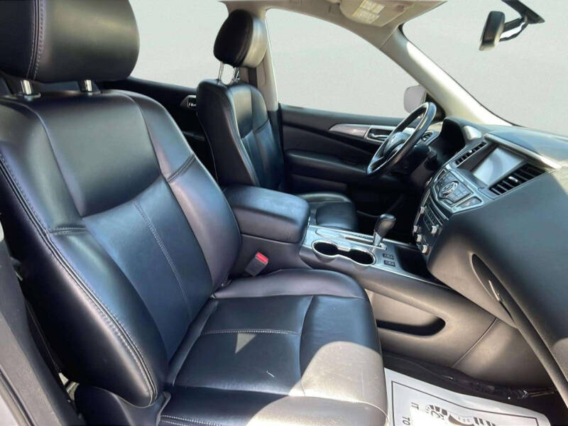 2018 Nissan Pathfinder