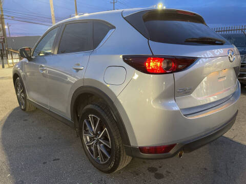 2018 Mazda CX-5 Touring