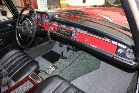 1969 Mercedes-Benz 280-Class