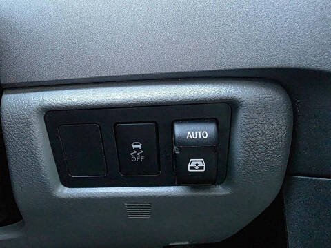 2012 Toyota Sequoia SR5