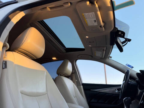 2017 Infiniti Q50 2.0T