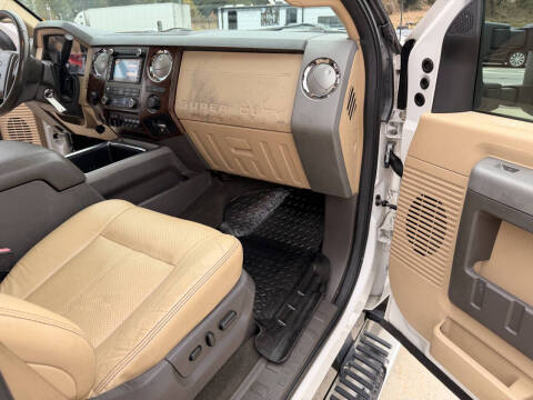 2011 Ford F-350 Super Duty Lariat