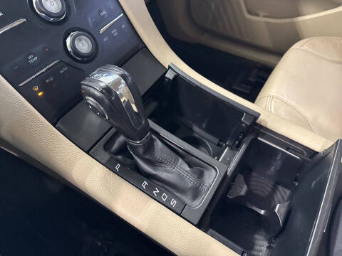 2015 Ford Taurus SEL