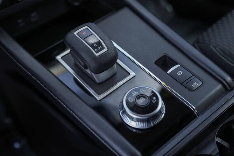 2022 Mitsubishi Outlander ES