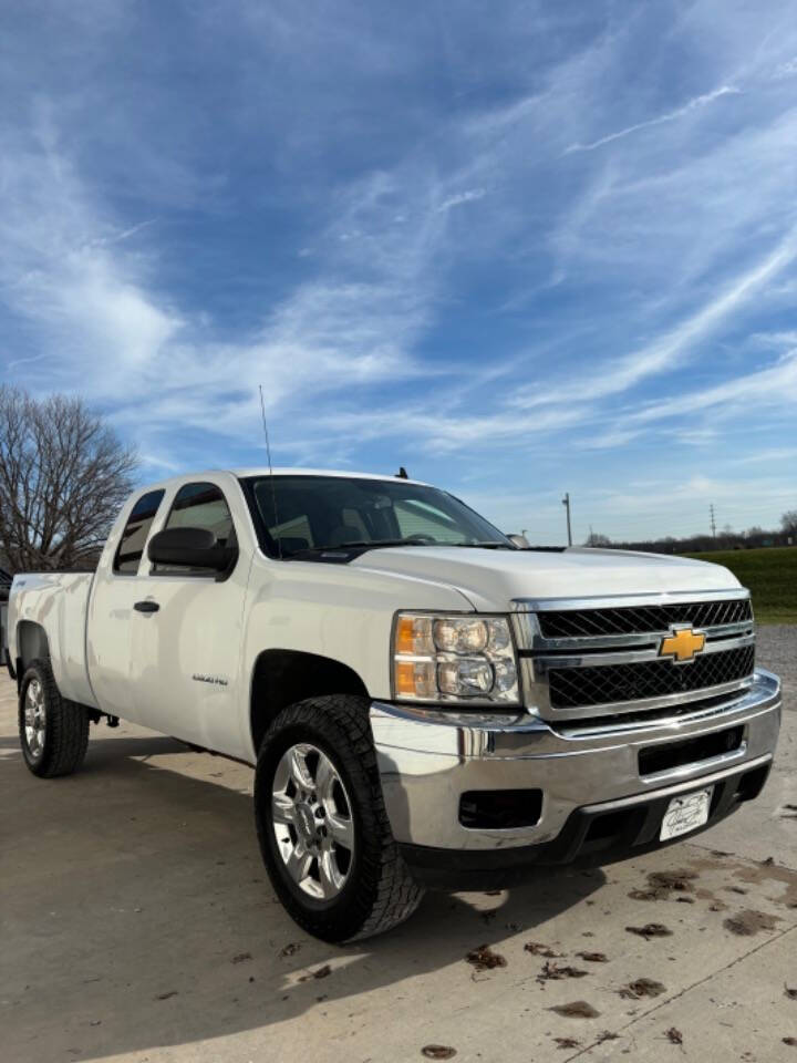 2013 Chevrolet Silverado 2500HD for sale at Hawkeye Auto of De Soto LLC in Carlisle, IA