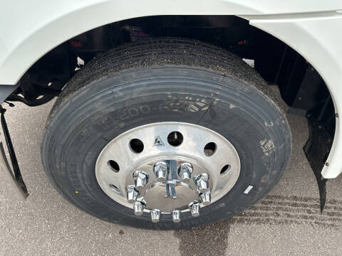 2021 International RH613