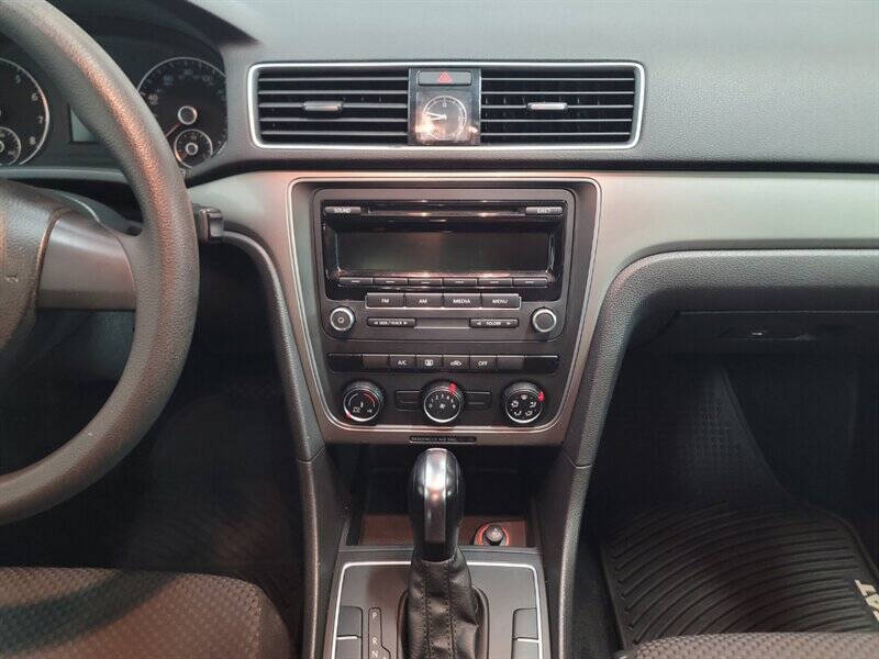 2014 Volkswagen Passat