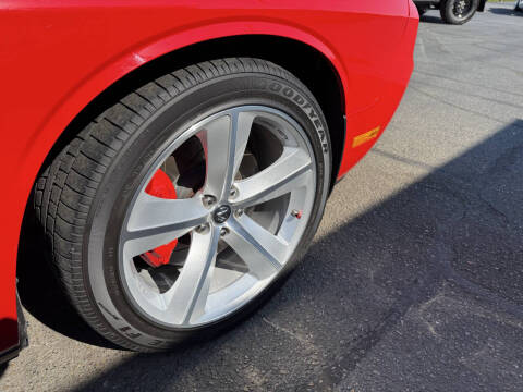 2009 Dodge Challenger SRT8