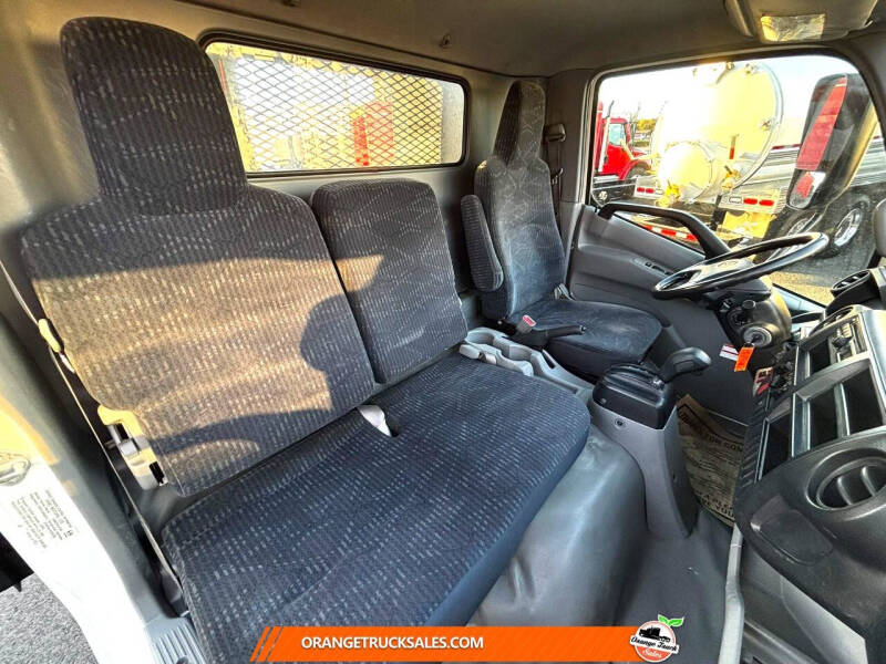 2016 Hino 155