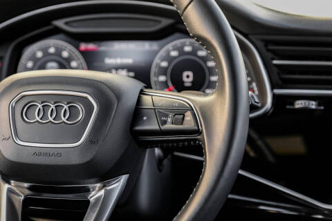 2019 Audi Q8 quattro Prestige 55 TFSI