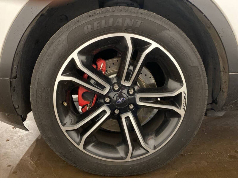 2013 Ford Explorer Sport