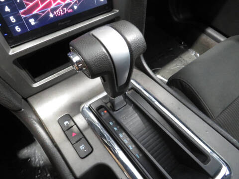 2011 Ford Mustang V6