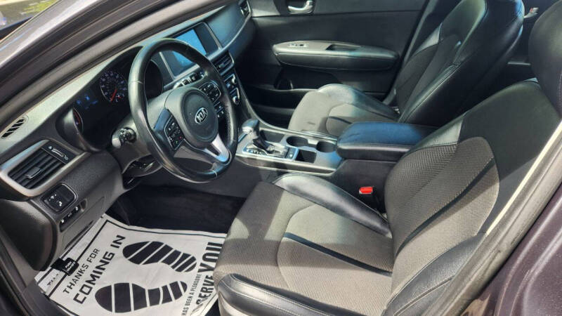 2018 Kia Optima S