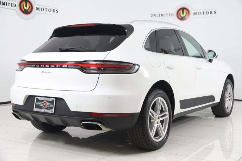 2021 Porsche Macan