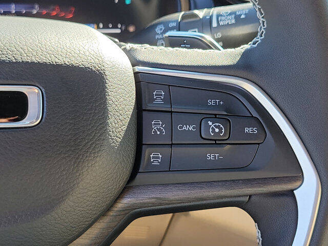 2023 Jeep Grand Cherokee