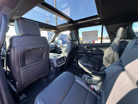 2025 Ford Expedition MAX Platinum