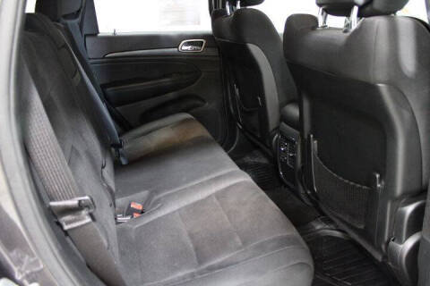 2017 Jeep Grand Cherokee Laredo