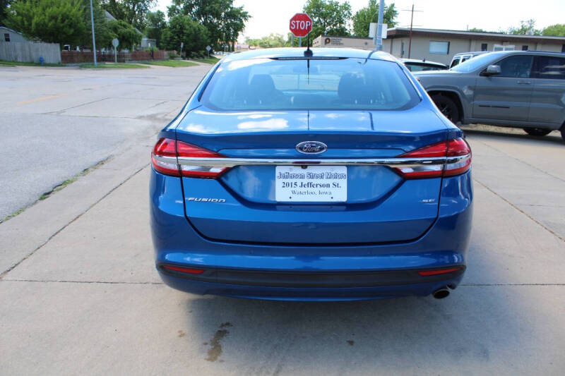2017 Ford Fusion SE