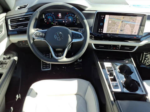 2026 Volkswagen Atlas Cross Sport SEL Premium R-Line 4Motion