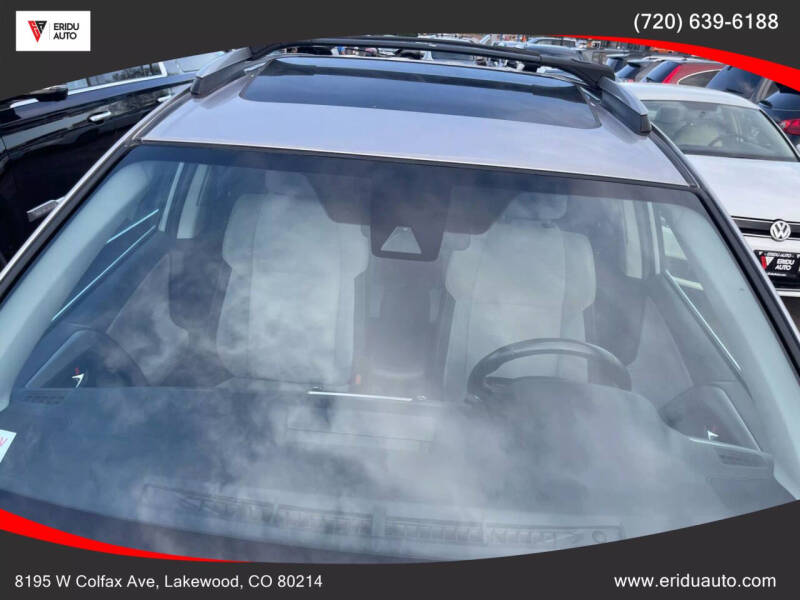 2017 Toyota RAV4 Hybrid XLE