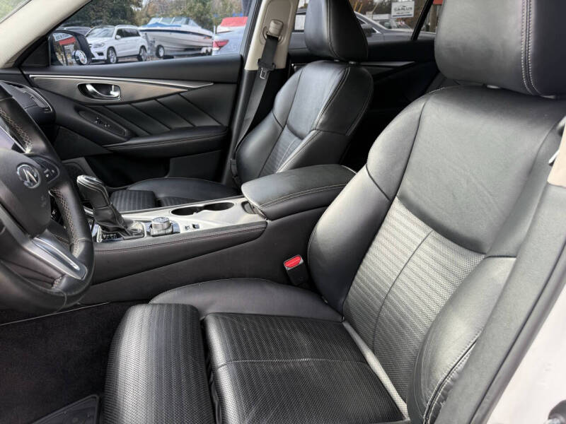 2019 Infiniti Q50 3.0T Signature Edition