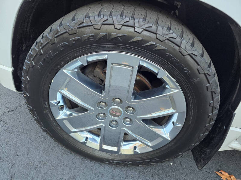 2016 GMC Acadia Denali