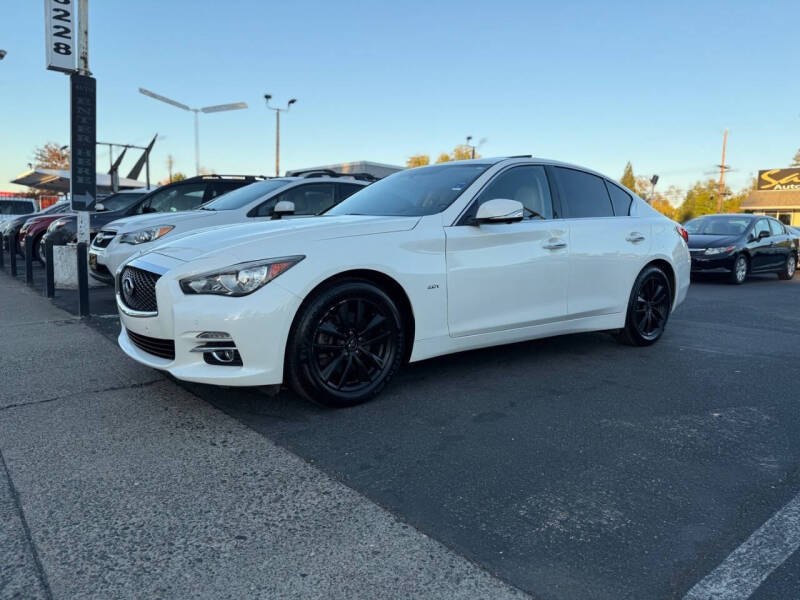 2017 Infiniti Q50 2.0T