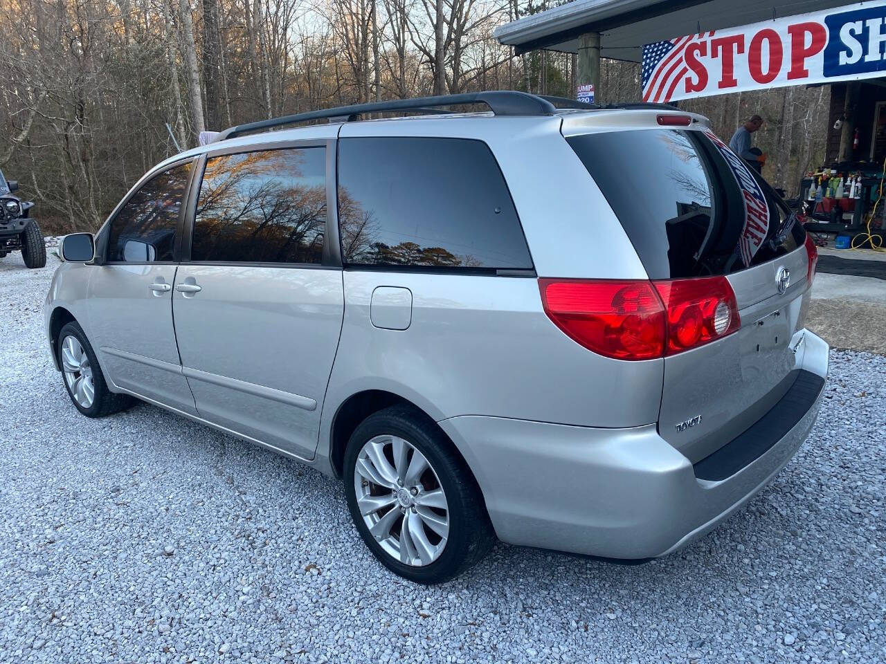 2006 Toyota Sienna for sale at Auction Trades Auto Sales in Chelsea, AL