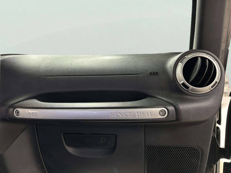 2016 Jeep Wrangler Unlimited Rubicon Hard Rock