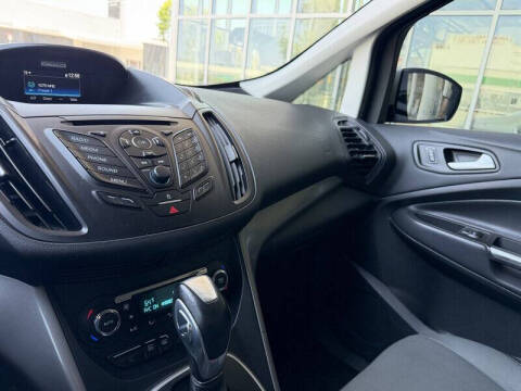 2016 Ford C-MAX Hybrid SE