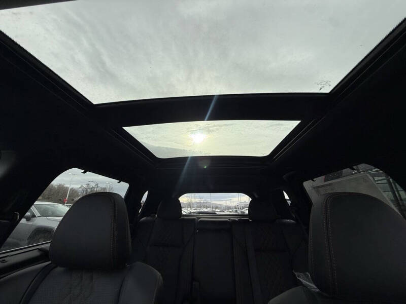 2025 Mitsubishi Outlander PHEV