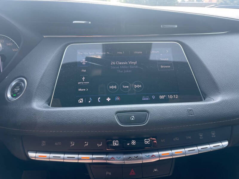 2019 Cadillac XT4 Premium Luxury