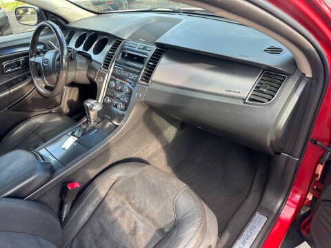 2010 Ford Taurus SHO