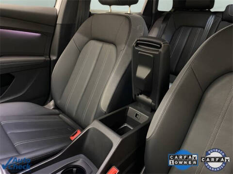 2024 Audi Q4 e-tron quattro Premium Plus 50