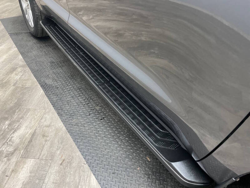 2011 Toyota Sequoia Platinum