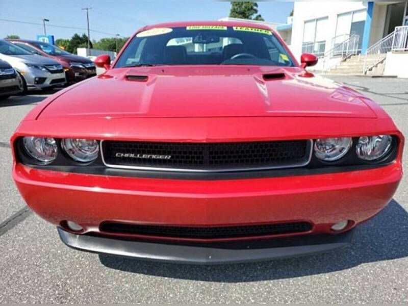 2013 Dodge Challenger SXT