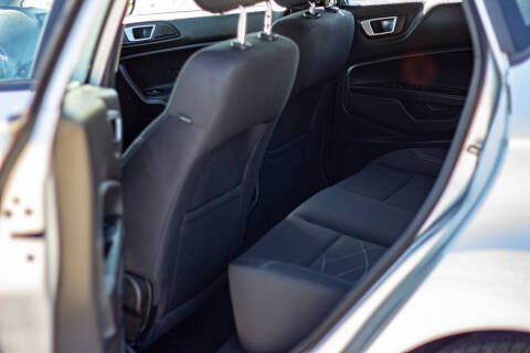 2015 Ford Fiesta SE