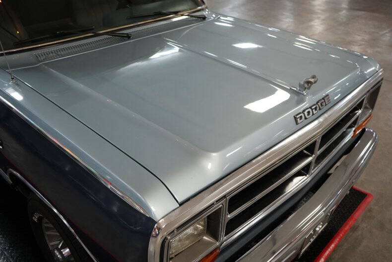 1987 Dodge Ramcharger 150