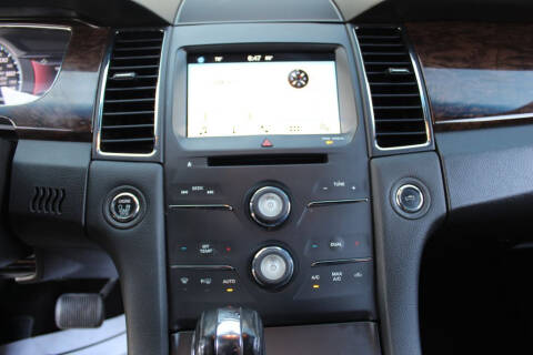 2016 Ford Taurus Limited