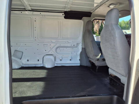 2012 Ford E-Series E-350 SD