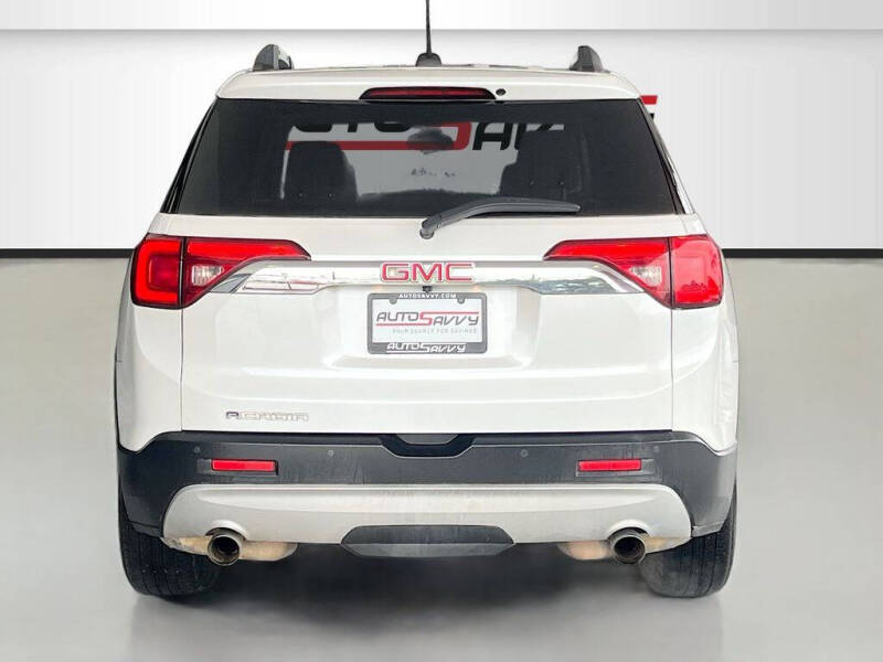 2017 GMC Acadia SLT-1