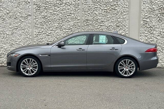 2020 Jaguar XF 25t Prestige