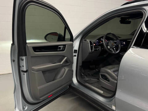 2023 Porsche Cayenne