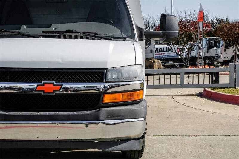 2020 Chevrolet Express 3500